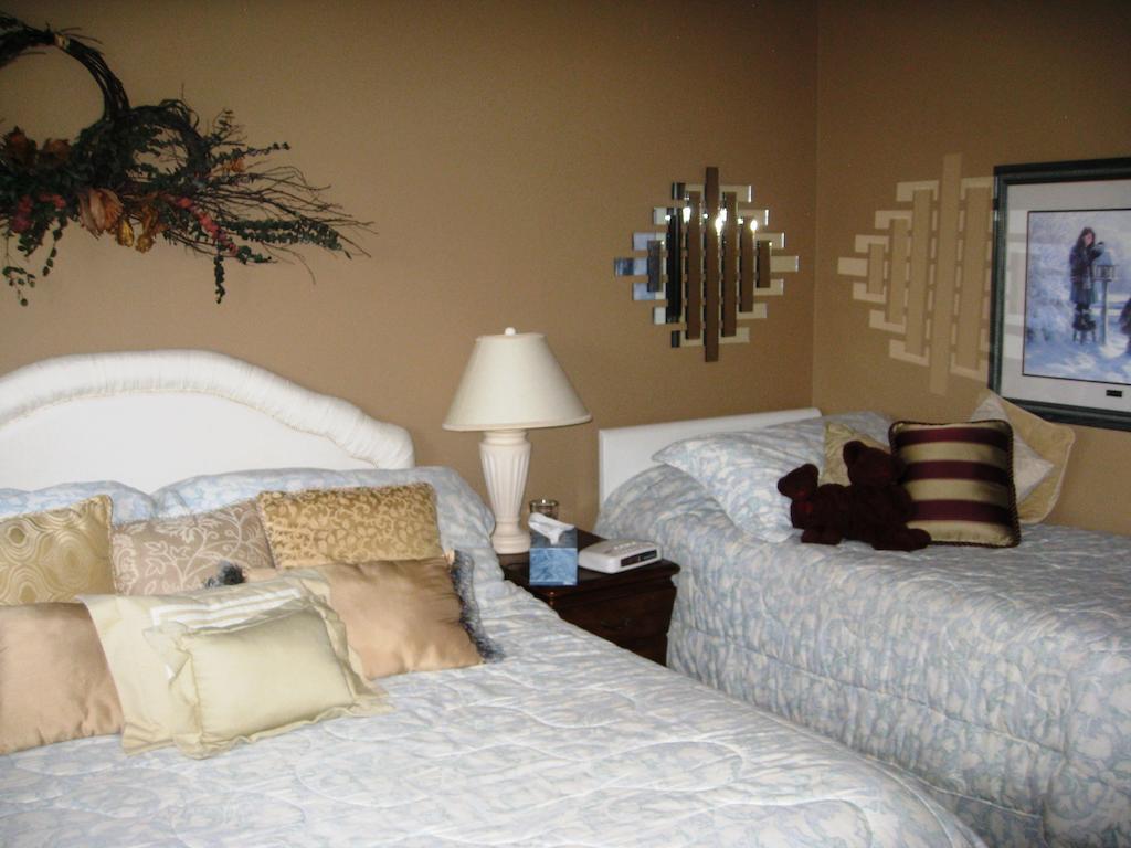 Mcdougall Lane Bed & Breakfast Drumheller Room photo